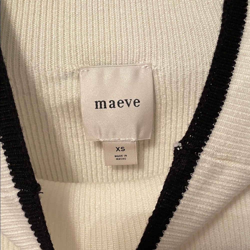 Maeve Ivory Sweater with Ebony Accents - Picture 2 of 5